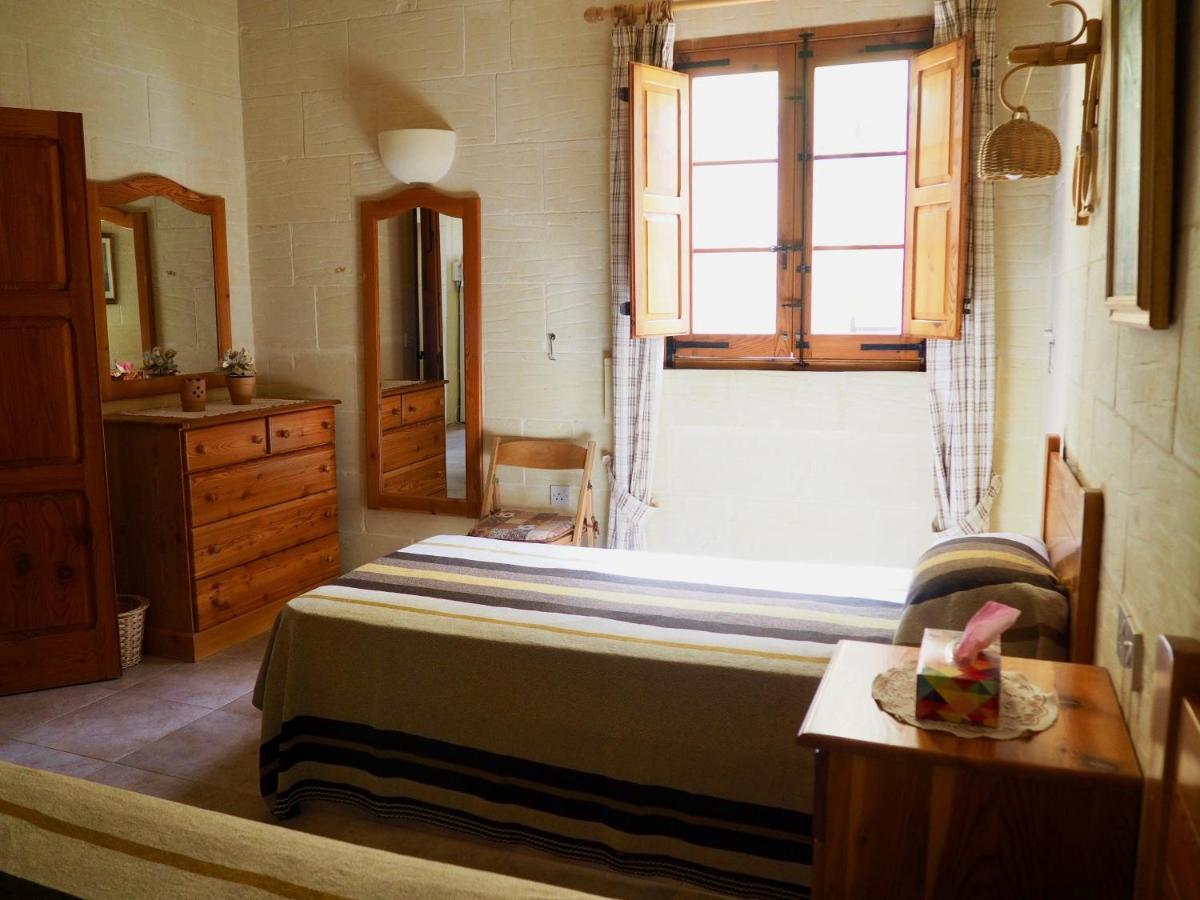 Gozo Rustic With Stunning Views And Swimming Pool *