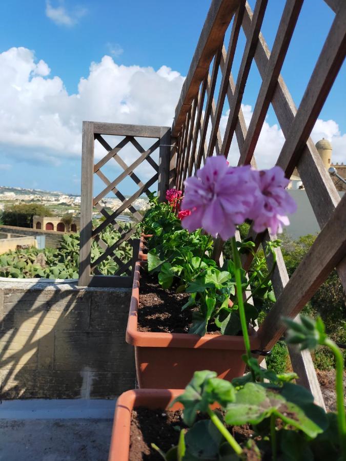 Gozo Rustic With Stunning Views And Swimming Pool