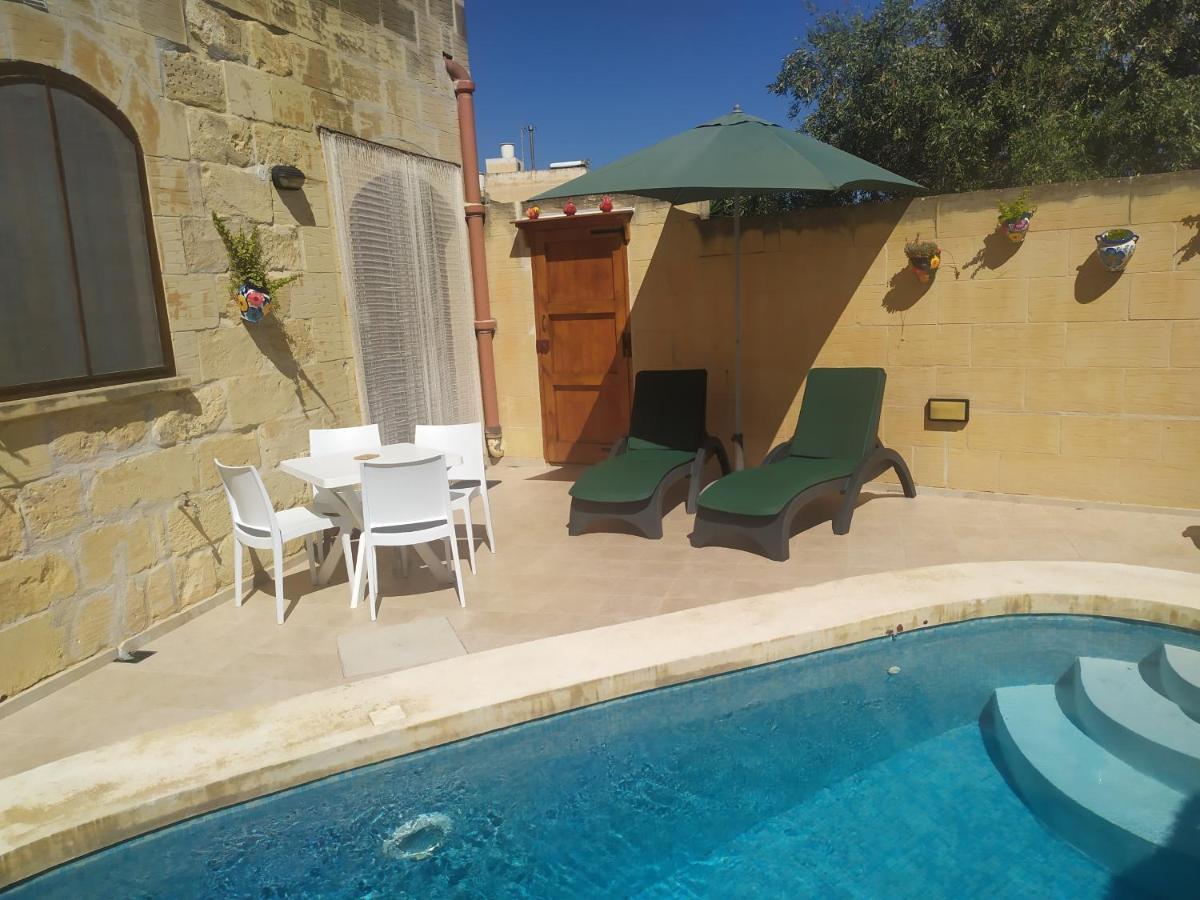 بيت للعطل Gozo Rustic With Stunning Views And Swimming Pool