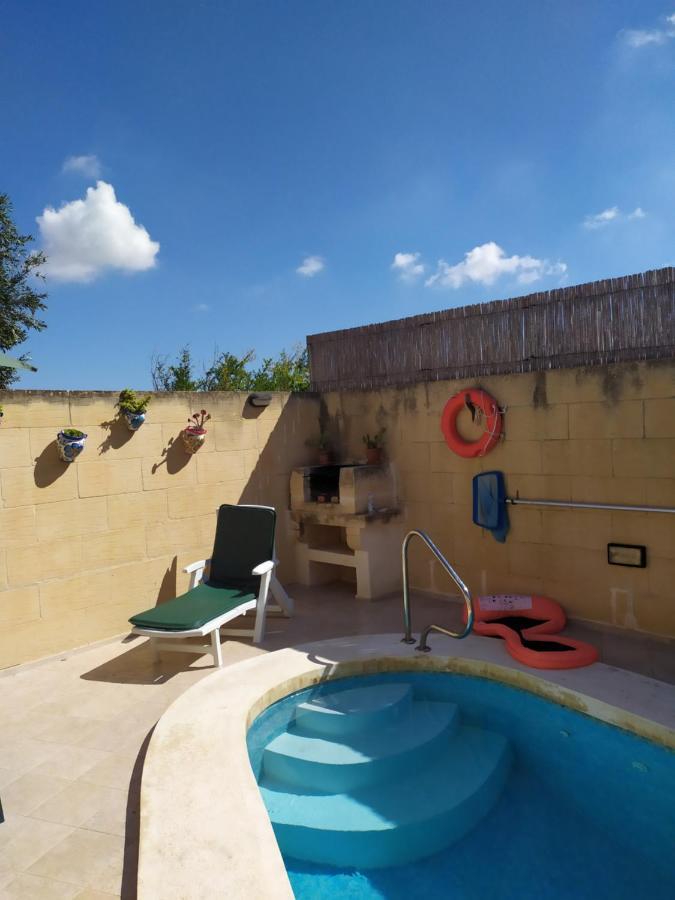 بيت للعطل Gozo Rustic With Stunning Views And Swimming Pool سانّات
