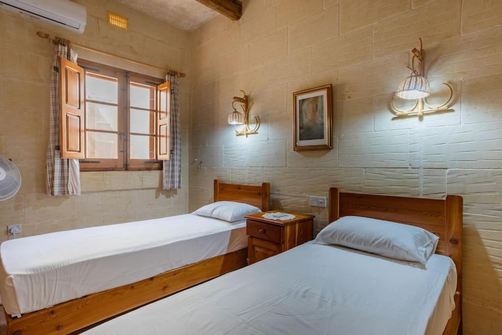 Gozo Rustic With Stunning Views And Swimming Pool