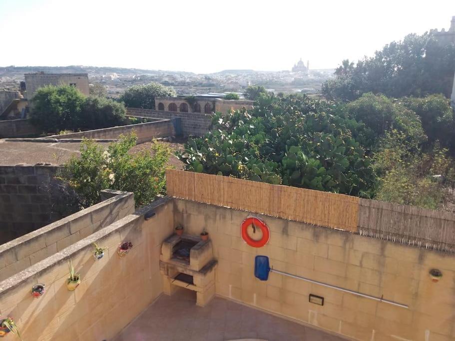 Gozo Rustic With Stunning Views And Swimming Pool Дом отдыха Саннат